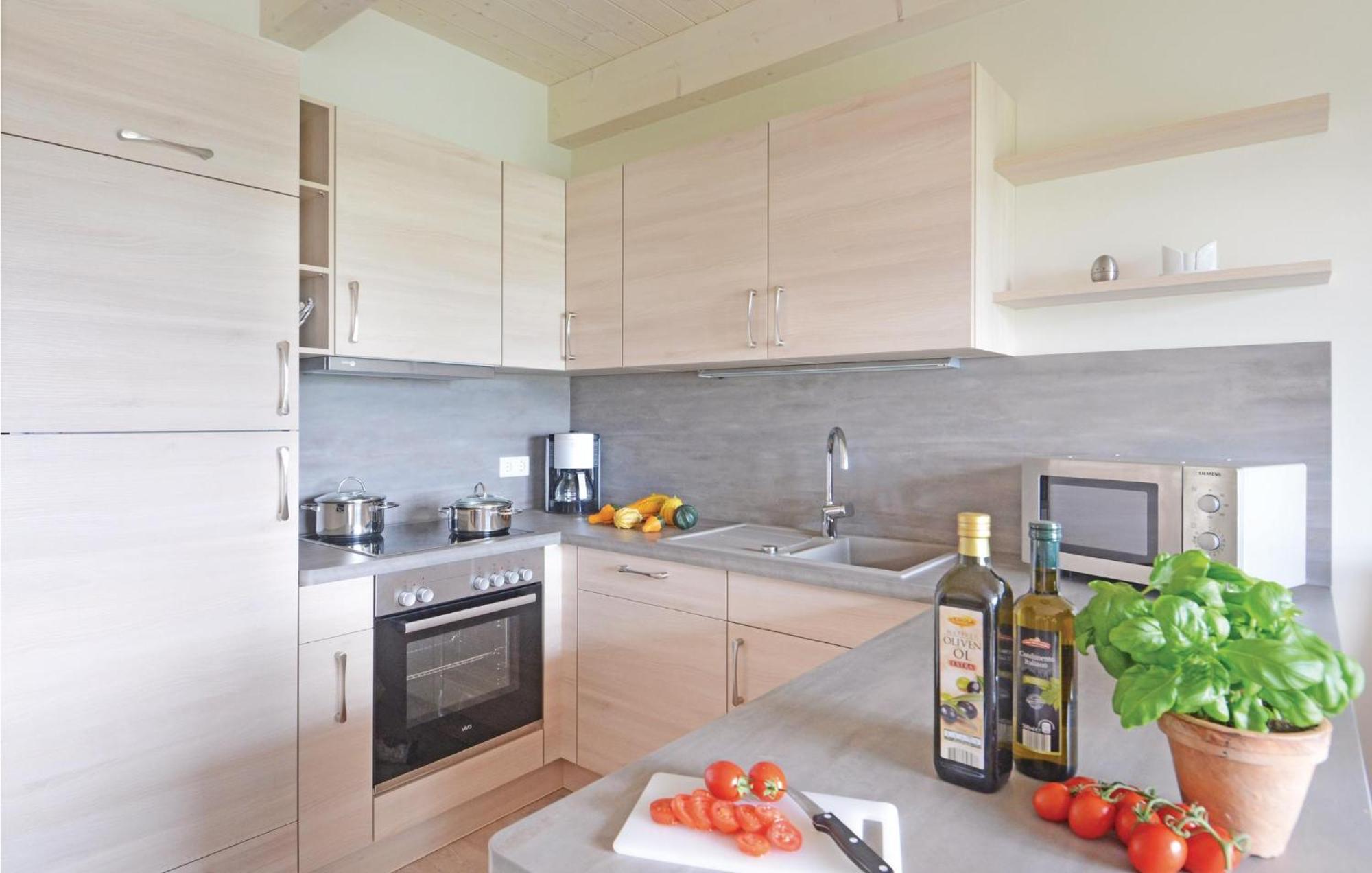 Gorgeous Home In Dagebuell With Kitchen Eksteriør bilde